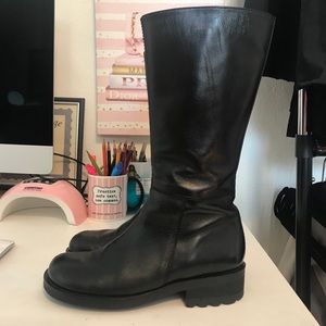 GIRAUDON black leather boots
